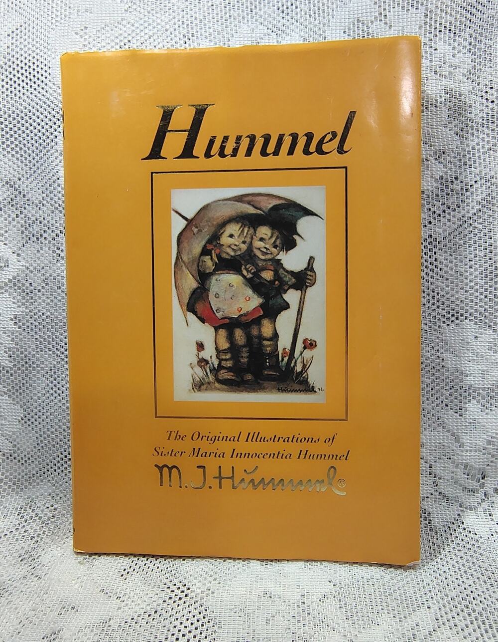 Hummel : The Original Illustrations of Sister Maria Innocentia Hu